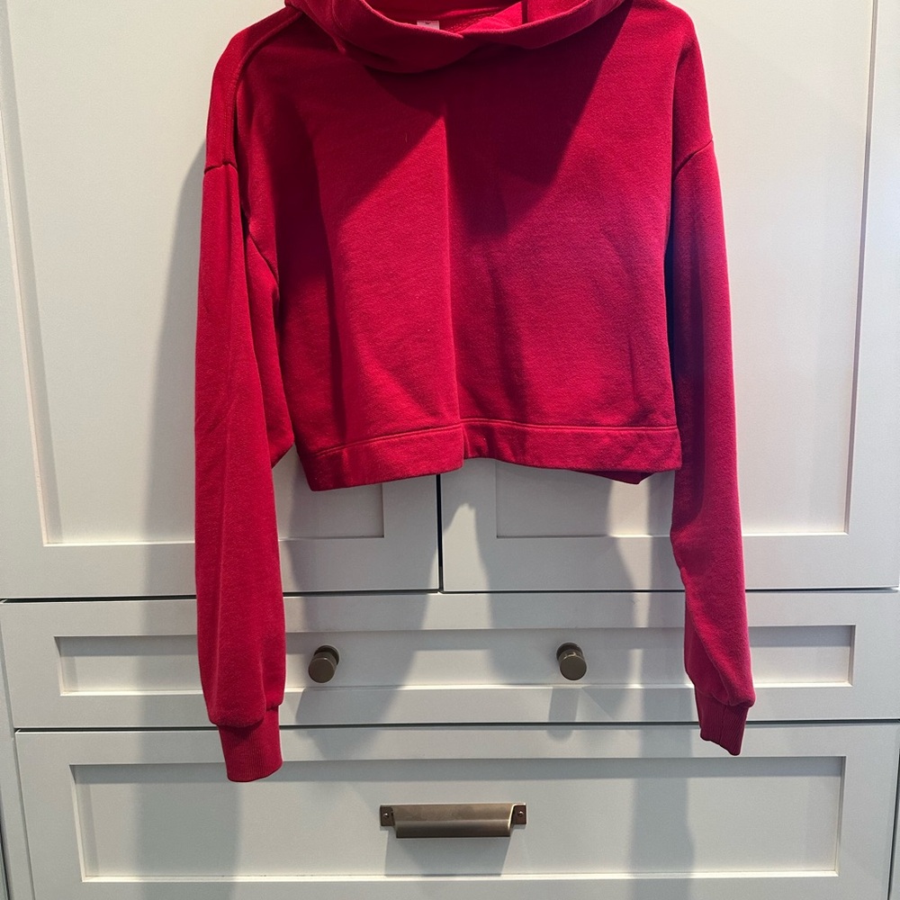 ALO Yoga Cropped Hoodie in Bright Red